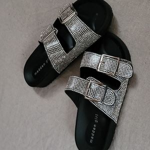 Steve Madden Silver Rhinestone sandals size 6